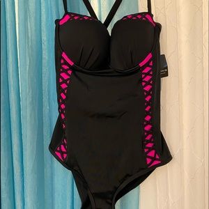 Torrid blk/pink lattice swim suit